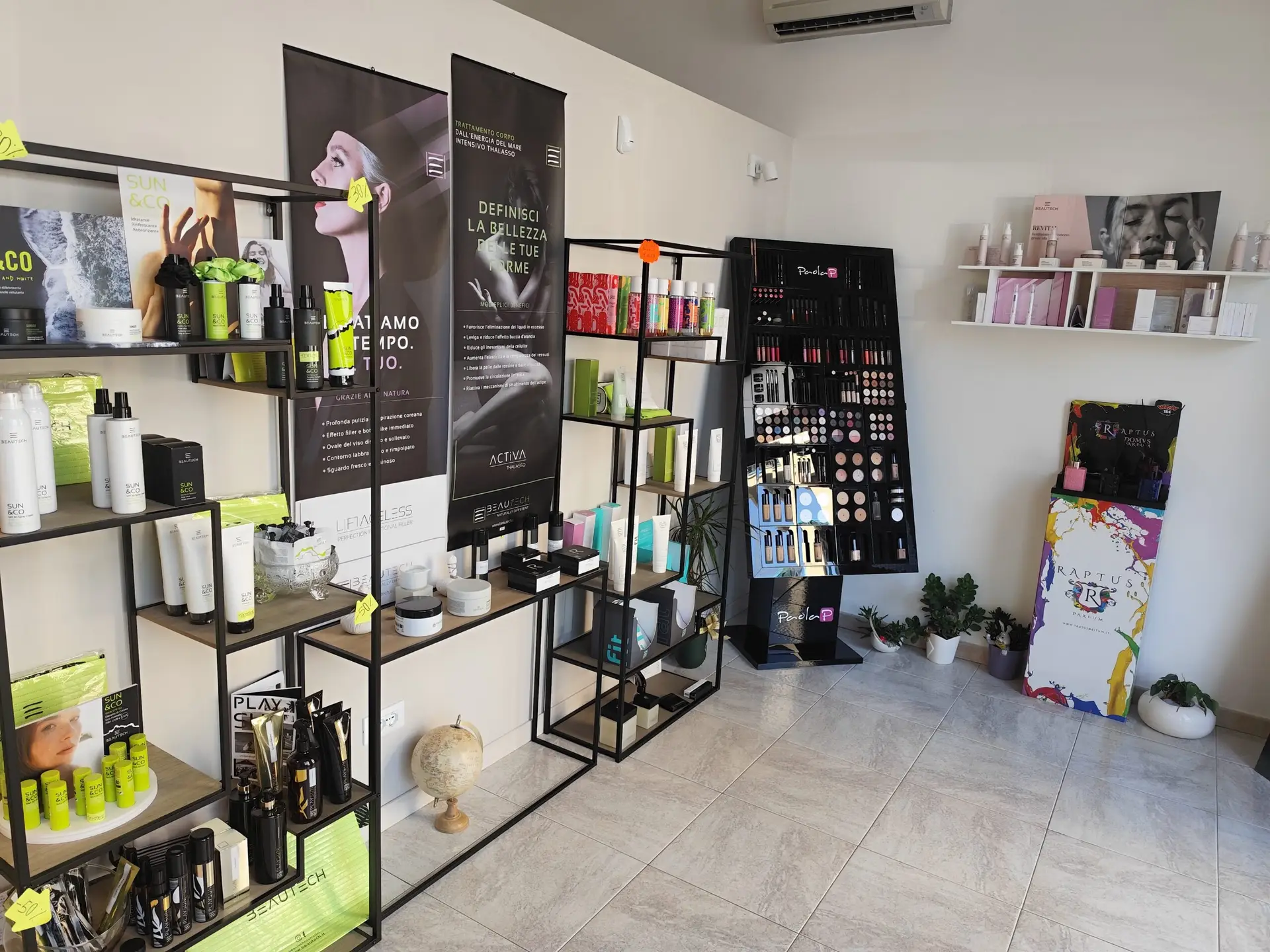 Esposizione centro estetico